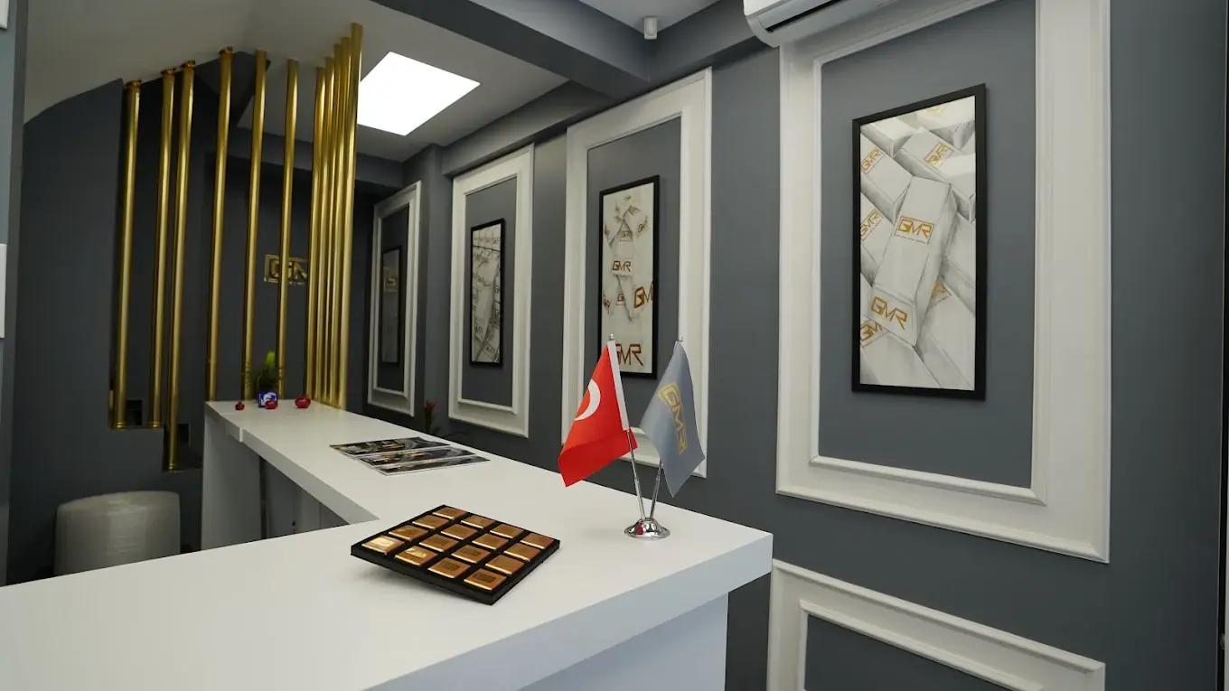Genç Altın merkez mağaza iç alanı - güvenli altın alışverişi